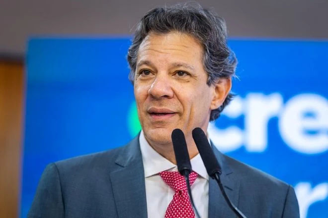 Haddad chama atenção para a situação das finanças públicas e pede novo pacto no Congresso