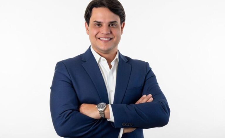 Tecnologia, Ciência e Propósito: Os Pilares da Cirurgia Plástica Moderna